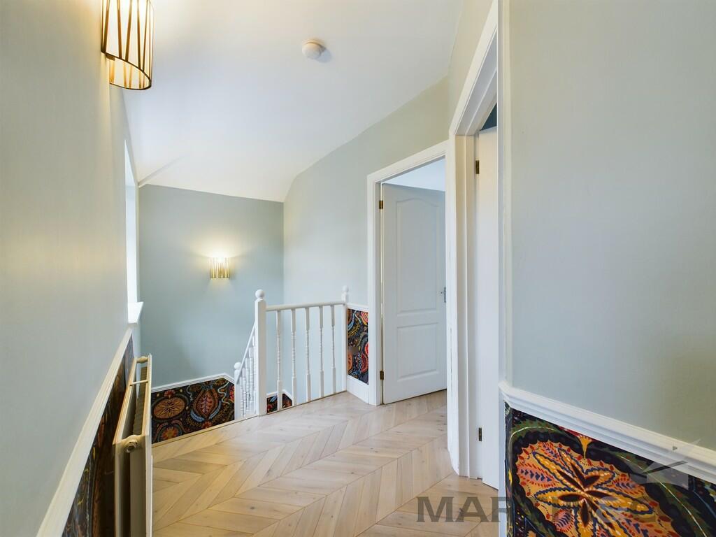 Additional property image - Old London Road, St Albans