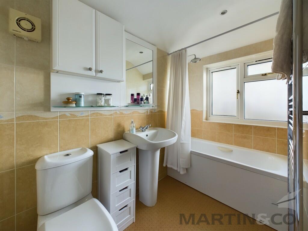 Additional property image - Old London Road, St Albans