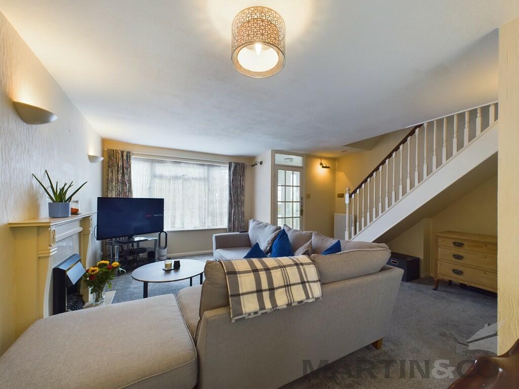 Additional property image - Cedarwood Drive, St Albans