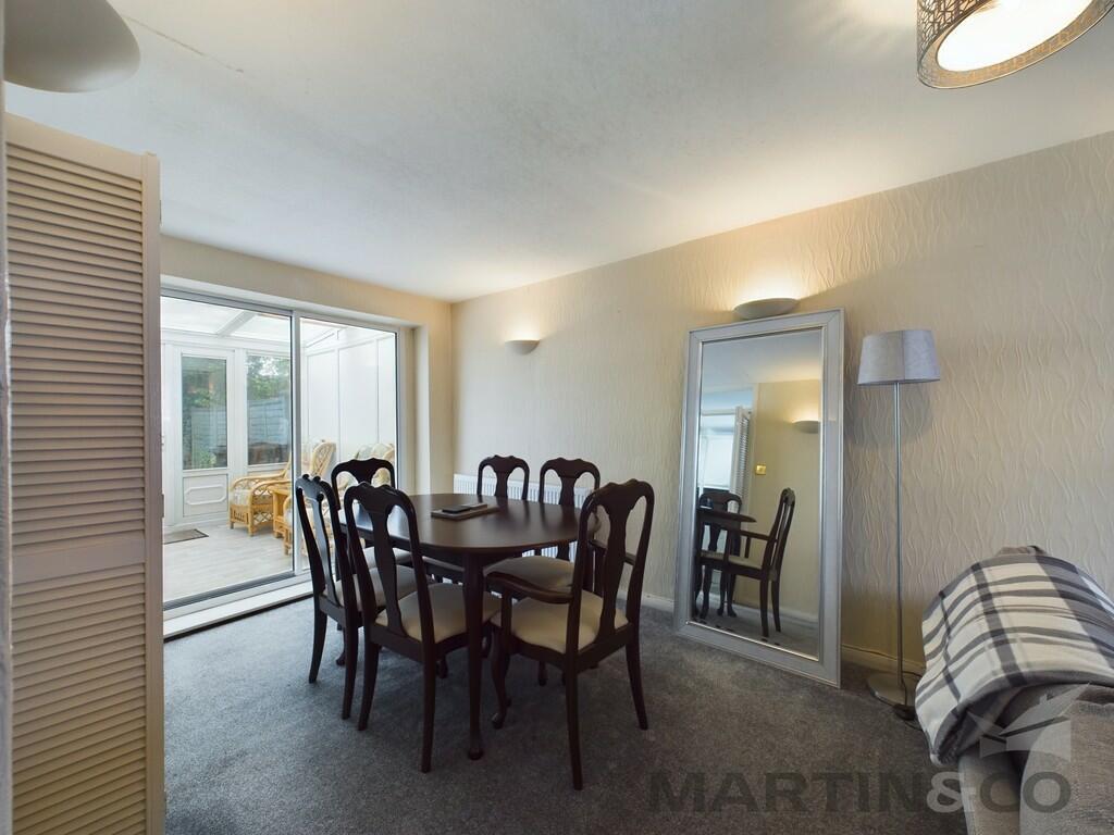 Additional property image - Cedarwood Drive, St Albans