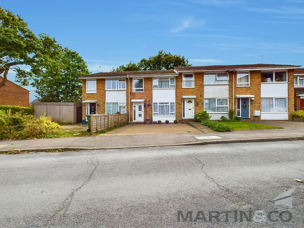 Additional property image - Cedarwood Drive, St Albans