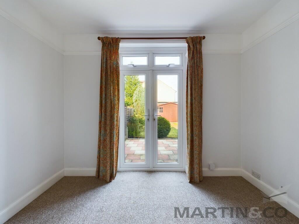 Additional property image - Camp Road, St Albans