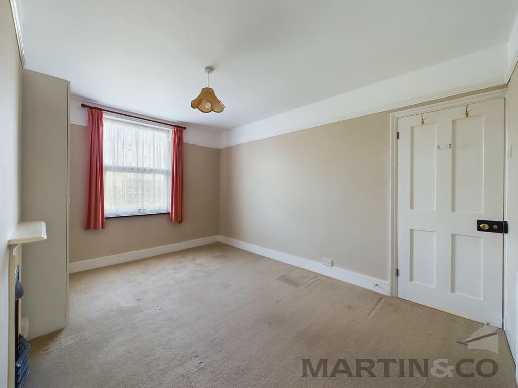 Additional property image - Camp Road, St Albans