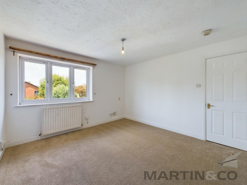 Additional property image - Larks Ridge, Watford Road