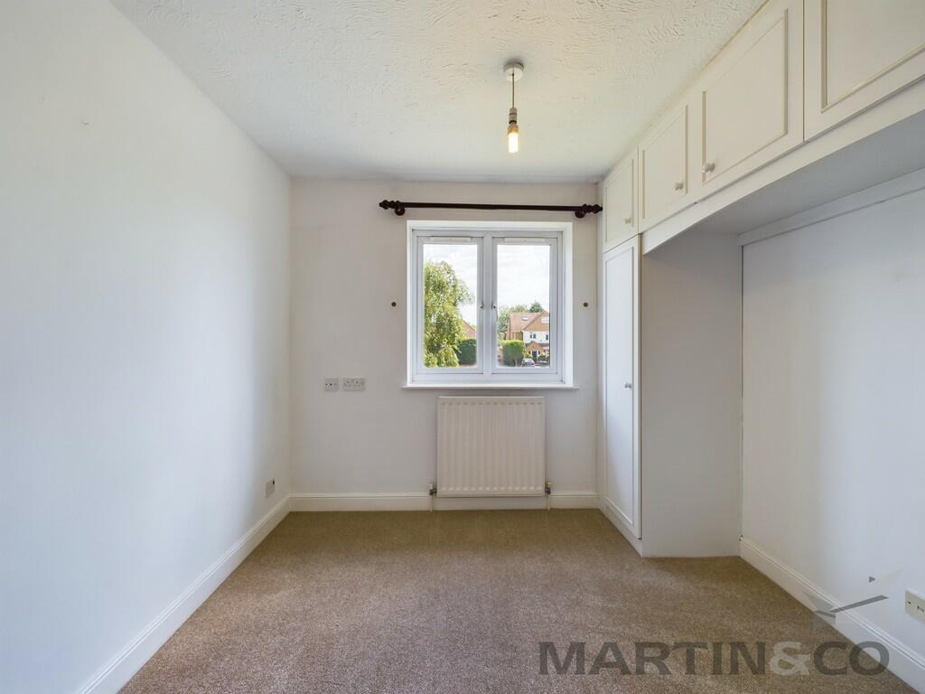 Additional property image - Larks Ridge, Watford Road