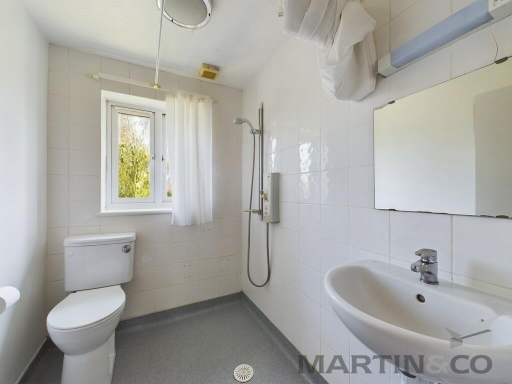 Additional property image - Larks Ridge, Watford Road