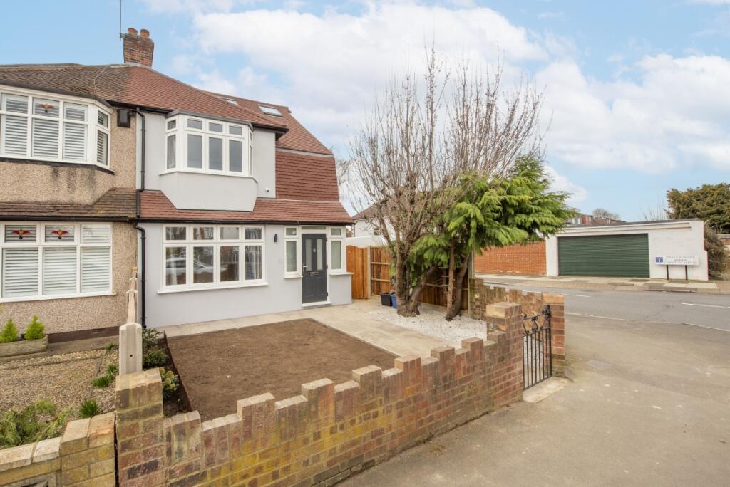 Main image of property: Park Avenue Hounslow TW3