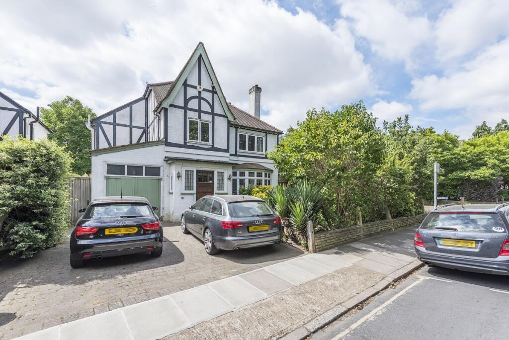 Main image of property: Popes Grove, Twickenham, TW1