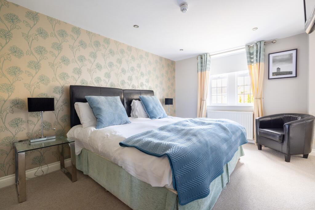 Additional property image - Coombe St, Bruton, BA10
