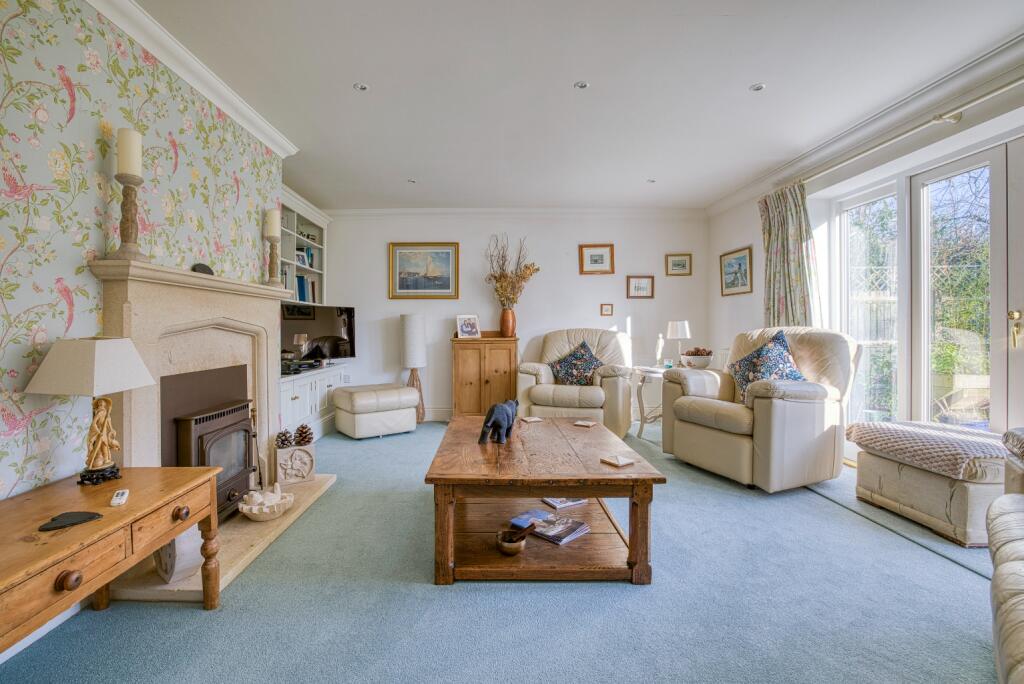 Additional property image - Maple House, 5 Ainstey Drive, Sparkford, Somerset, BA22 7JT
