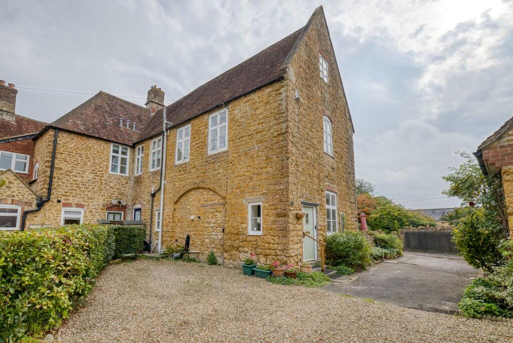 Main image of property: 2, Old Ansford Inn, Castle Cary