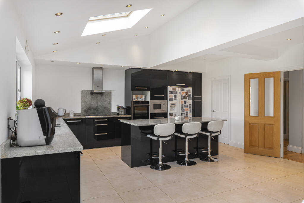 Additional property image - Gates Green Road, West Wickham