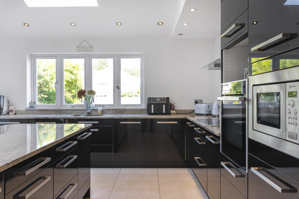Additional property image - Gates Green Road, West Wickham