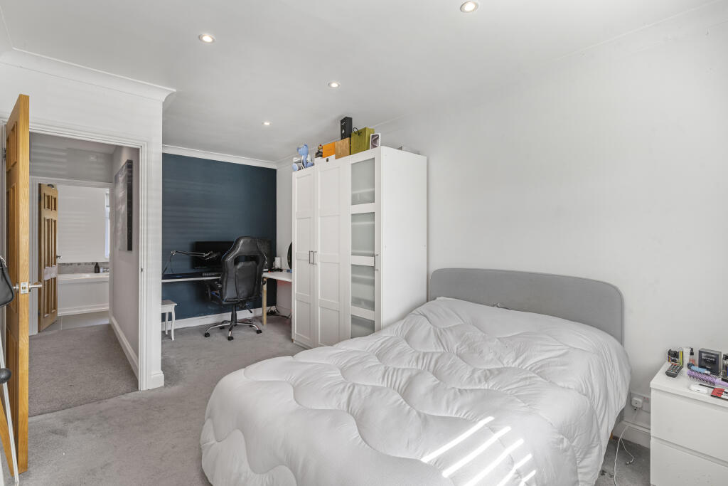 Additional property image - Gates Green Road, West Wickham
