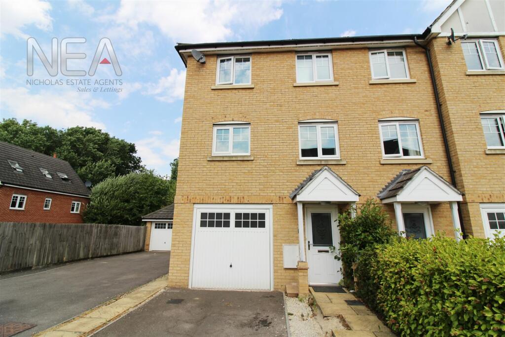 Main image of property: Pascal Crescent, Shinfield, Reading