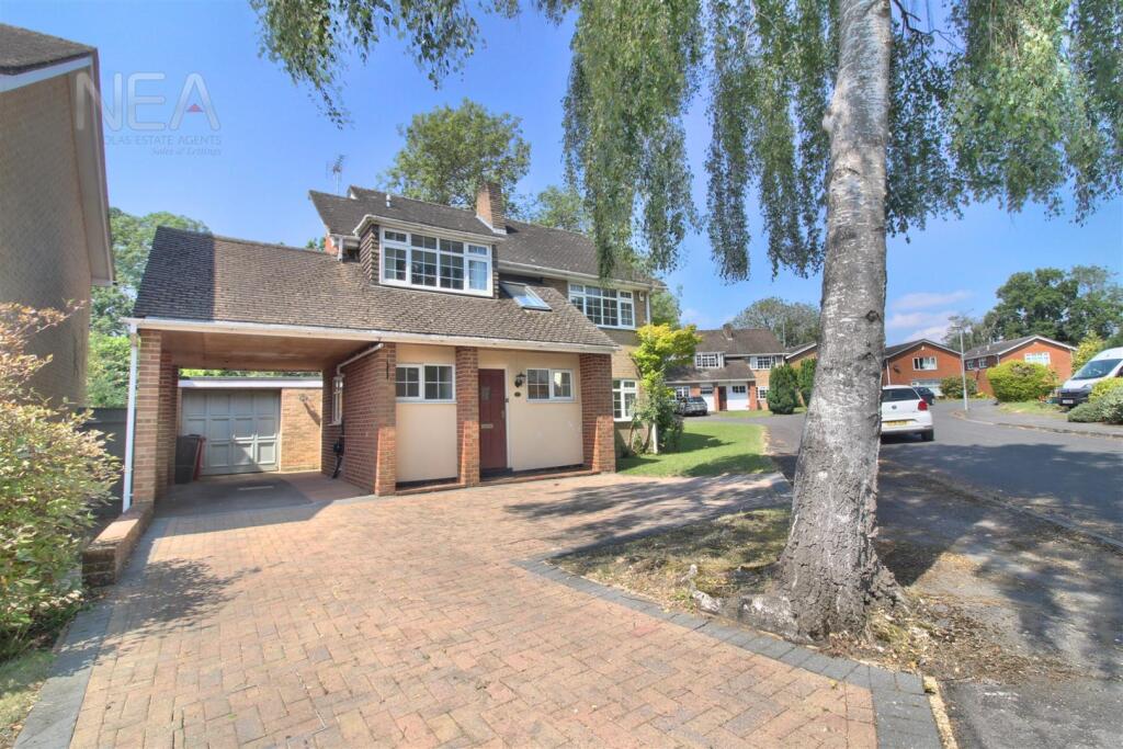 Main image of property: Yarnton Close, Emmer Green, Reading