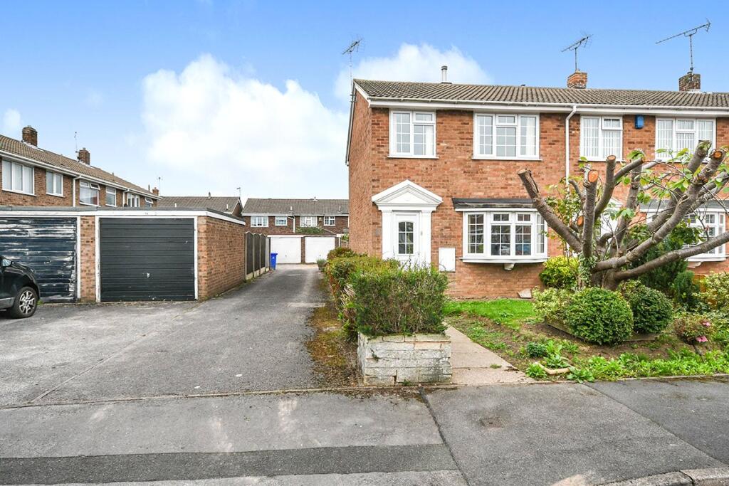 Main image of property: Eastleigh Drive, Mansfield Woodhouse, Mansfield, Nottinghamshire, NG19