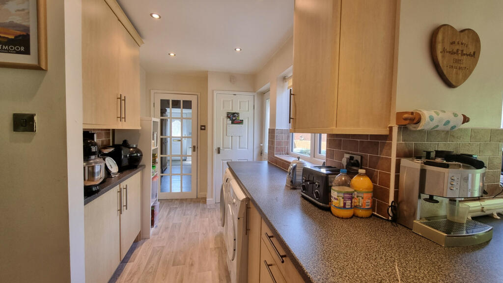 Additional property image - Spire Bank, Southam, CV47