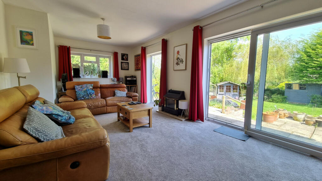 Additional property image - Spire Bank, Southam, CV47