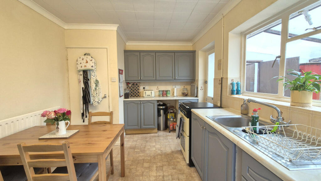 Additional property image - Sutcliffe Drive, Harbury, CV33