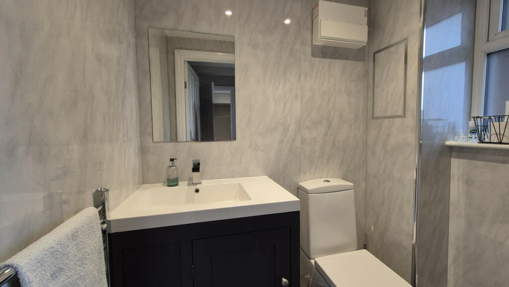 Additional property image - St Mary's Close, Priors Hardwick, CV47