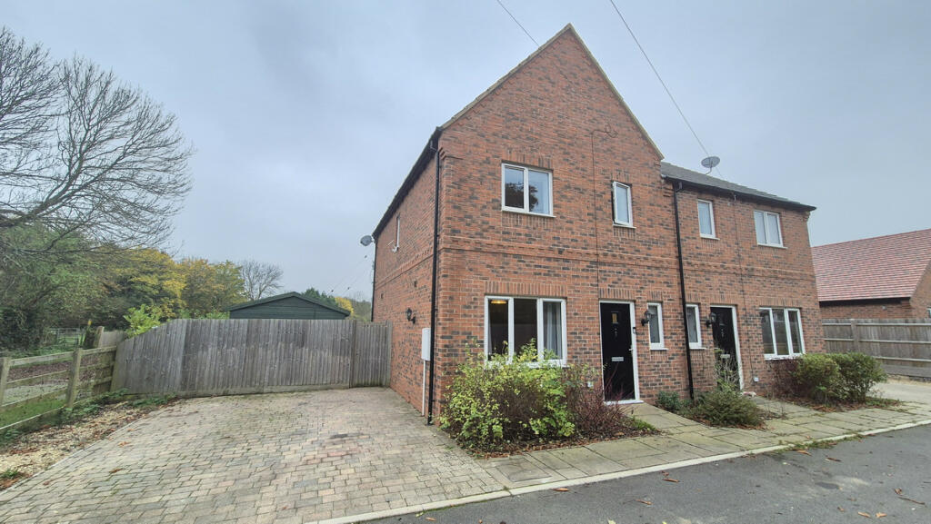 Additional property image - Jacks Orchard, Priors Marston, CV47