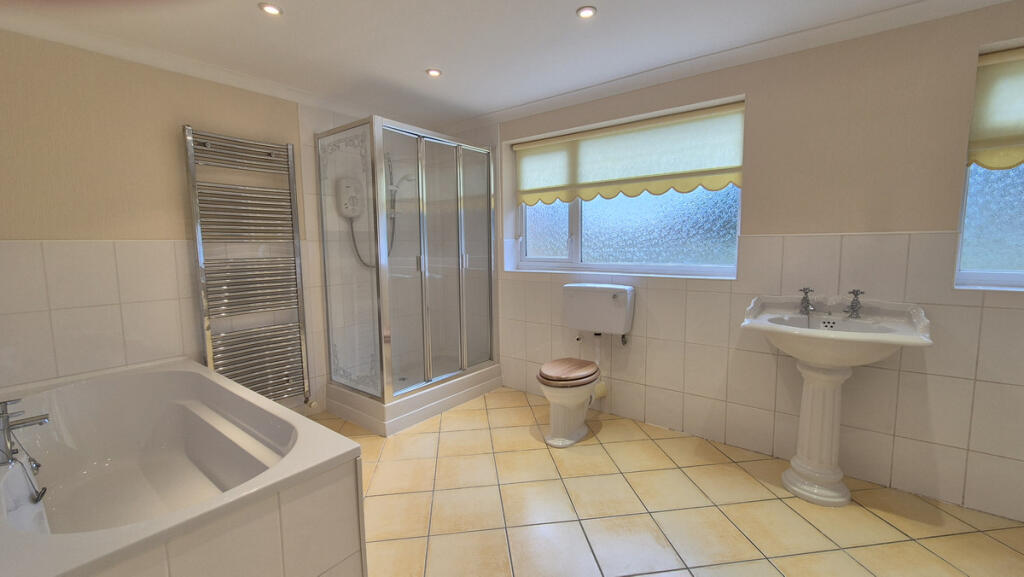 Additional property image - St Marys Close, Southam, CV47