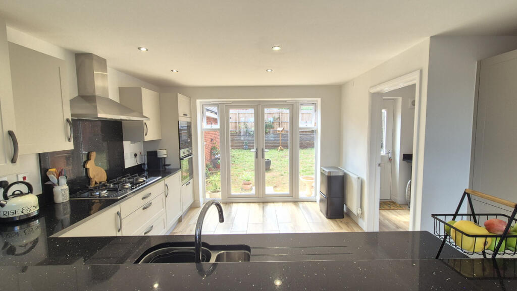 Additional property image - Quarry View, Bishops Itchington, CV47