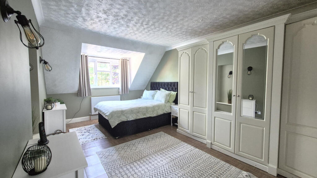 Additional property image - Marton Road, Long Itchington, CV47