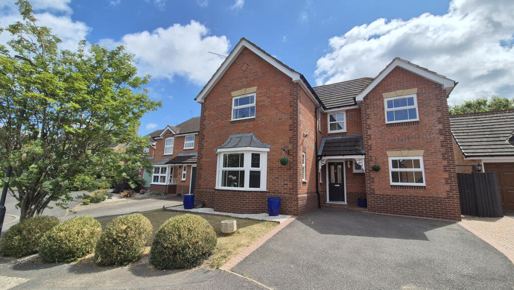 Main image of property: Barkus Close, Southam, CV47