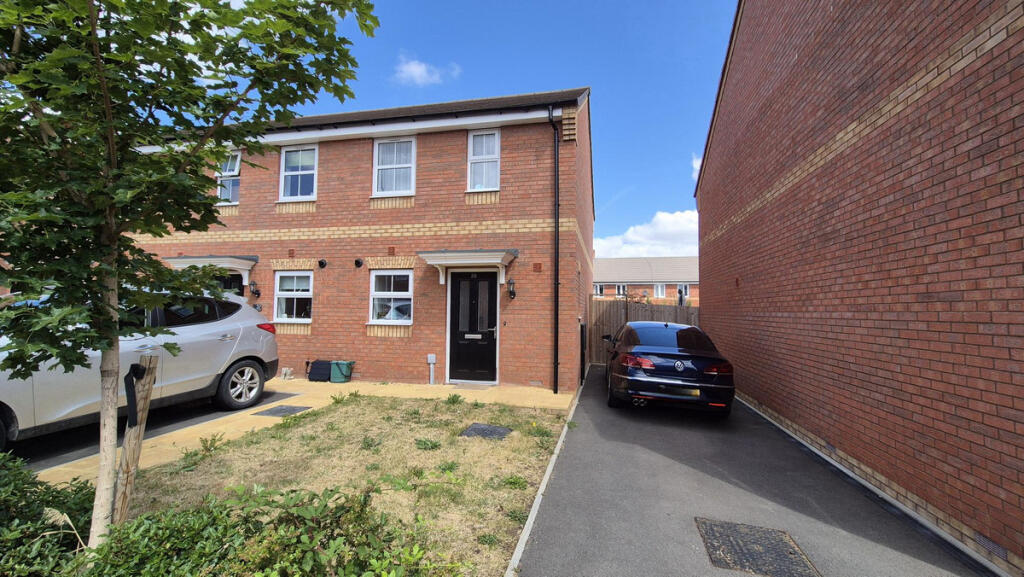 Main image of property: Barracuda Rise, Southam, CV47