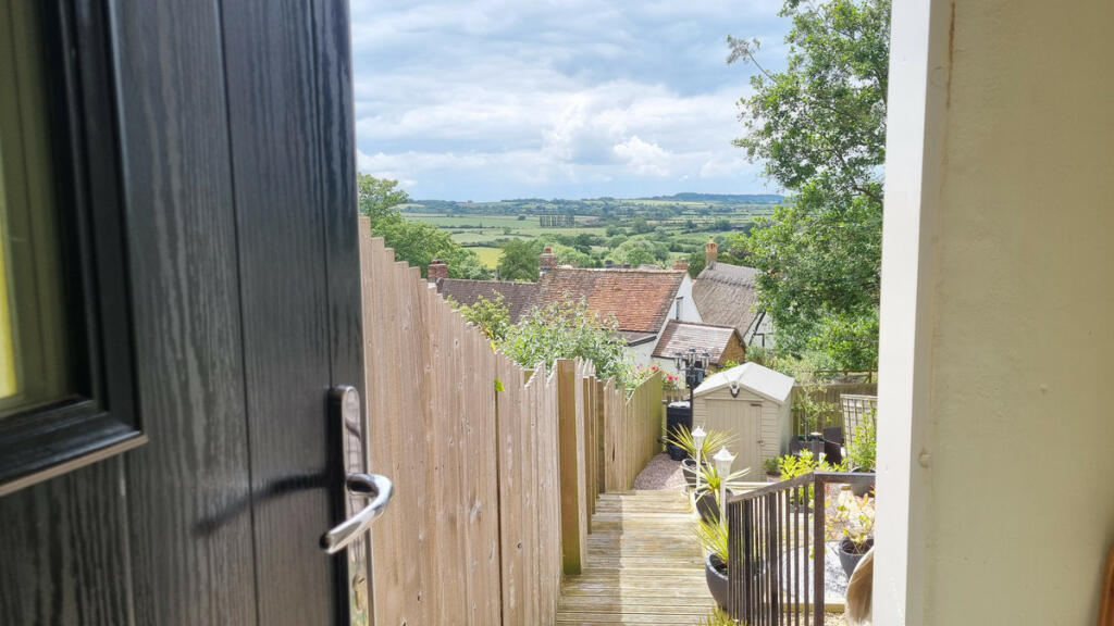 Additional property image - Old School Cottages, Napton, CV47