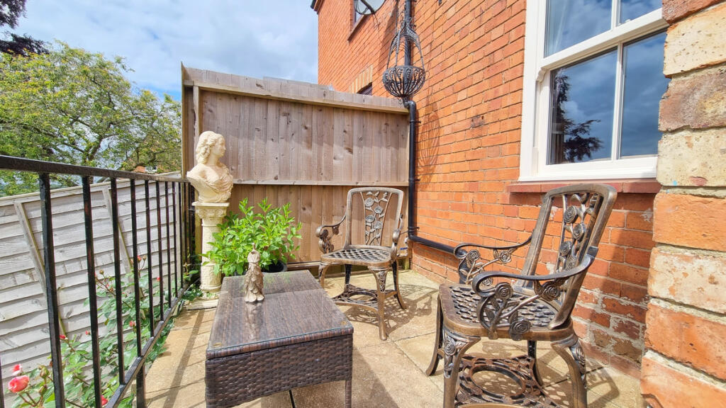 Additional property image - Old School Cottages, Napton, CV47