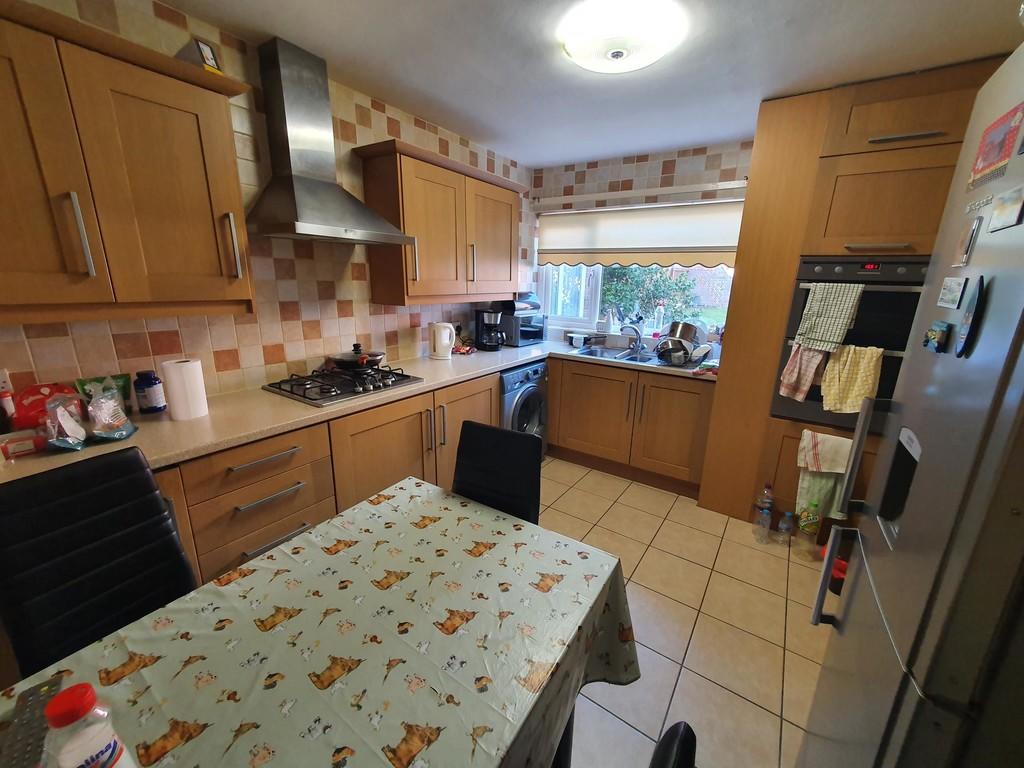 3 bedroom terraced house for sale in Wentworth Road, Yeovil, BA21