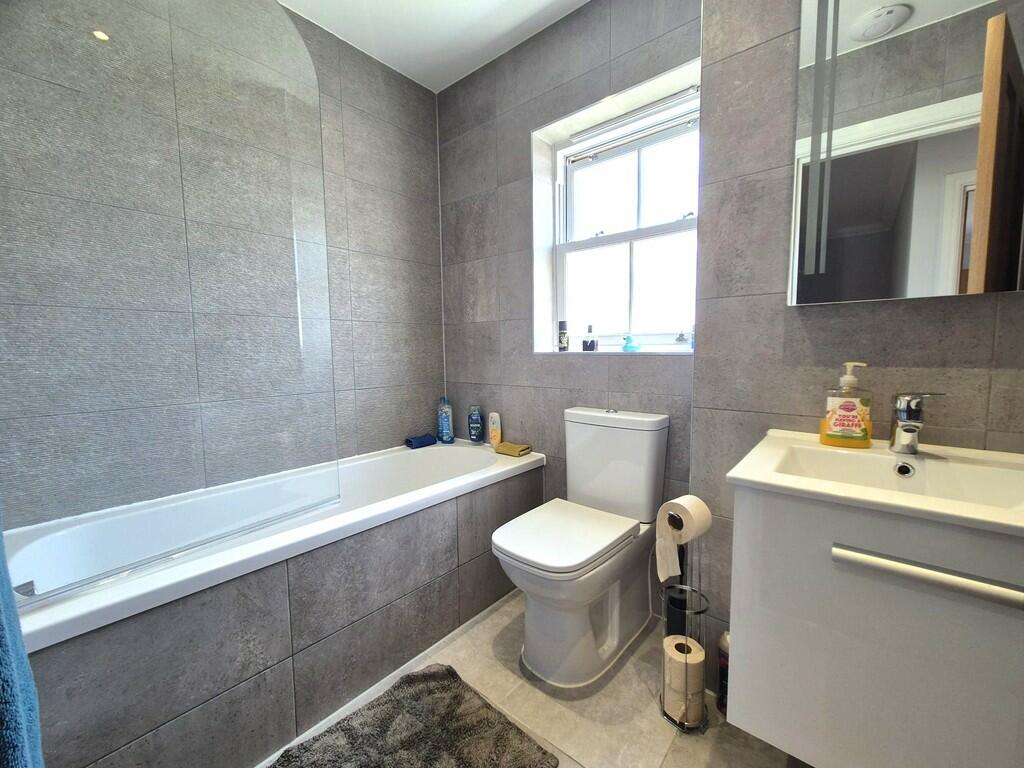 Additional property image - Wimble Stock Way, Yeovil