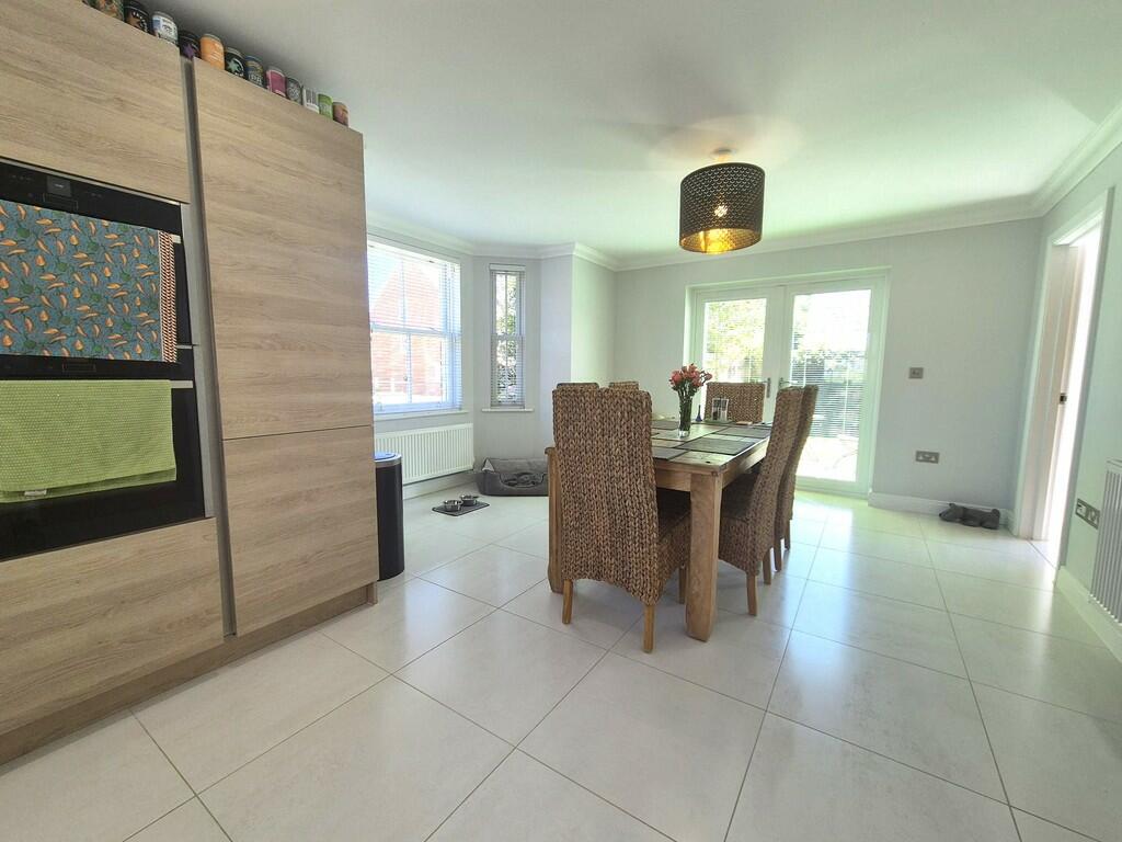 Additional property image - Wimble Stock Way, Yeovil