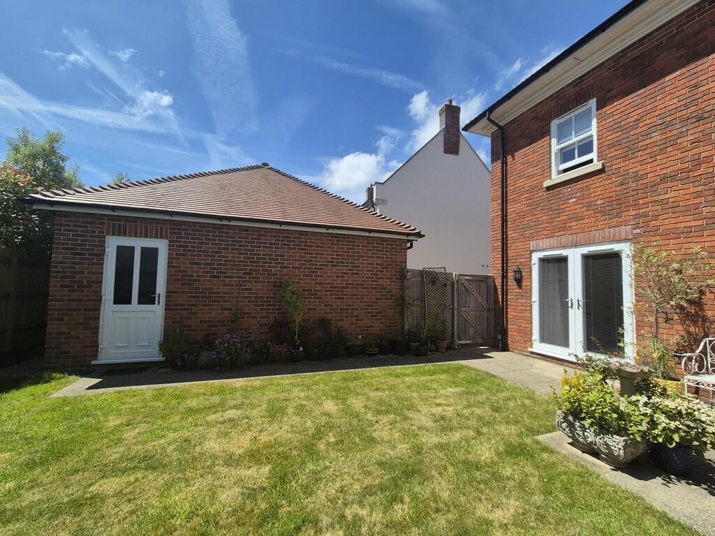 Additional property image - Wimble Stock Way, Yeovil