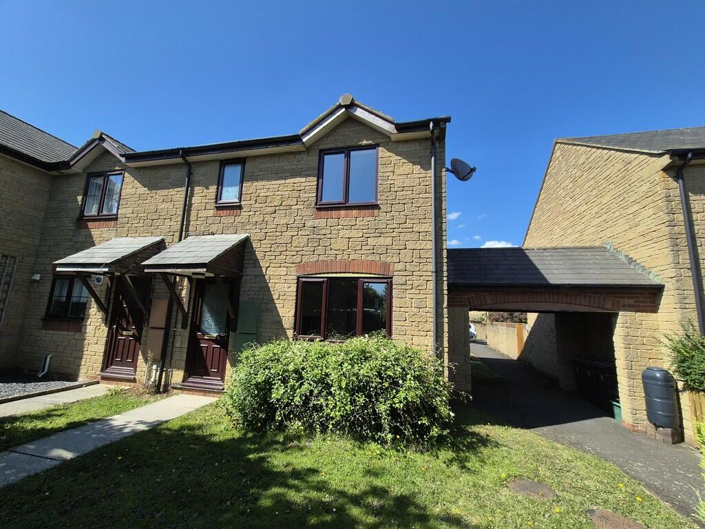 3 bedroom terraced house for sale in Lower Road, Stalbridge, DT10
