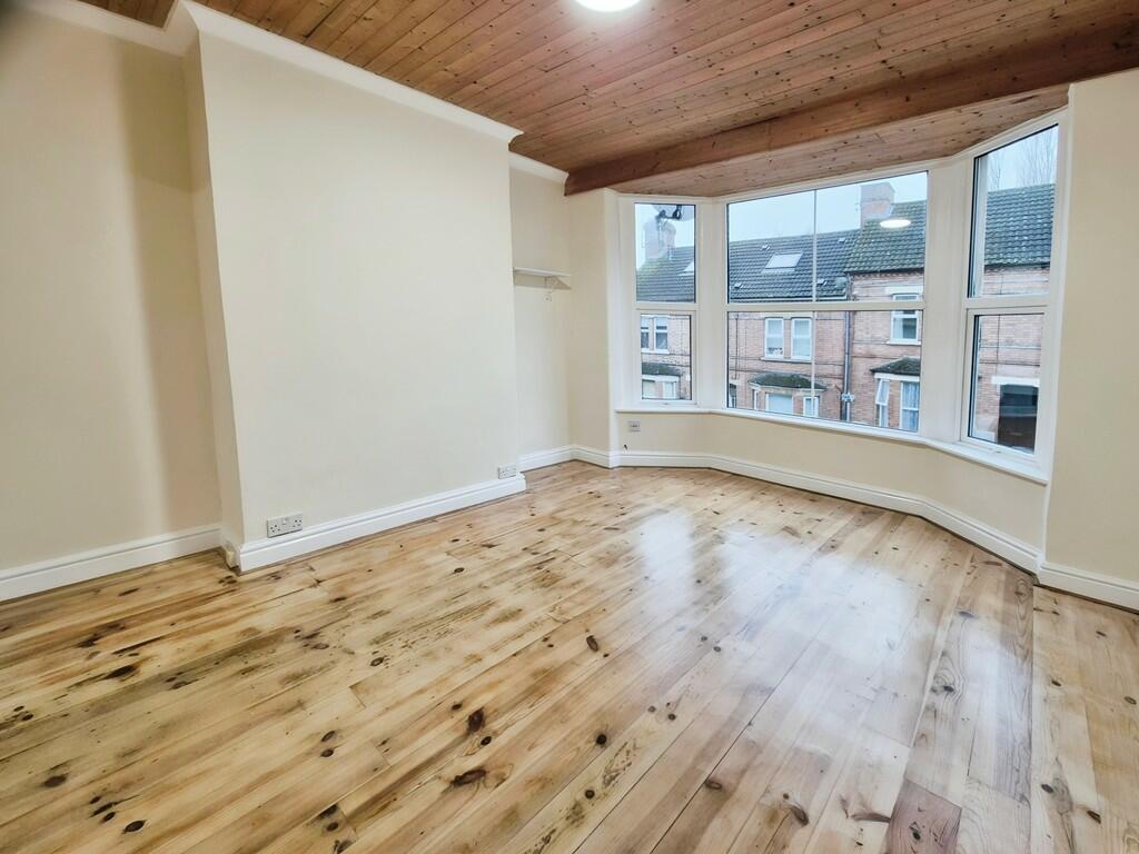 Additional property image - Woodland Grove, Yeovil