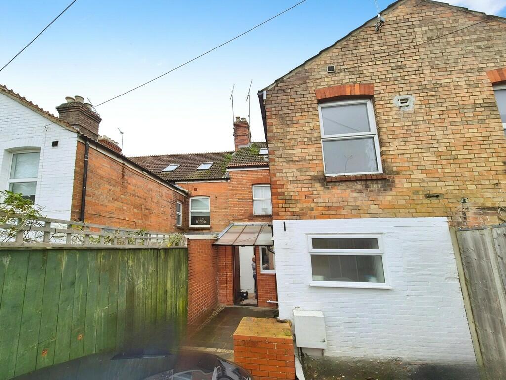 Additional property image - Woodland Grove, Yeovil
