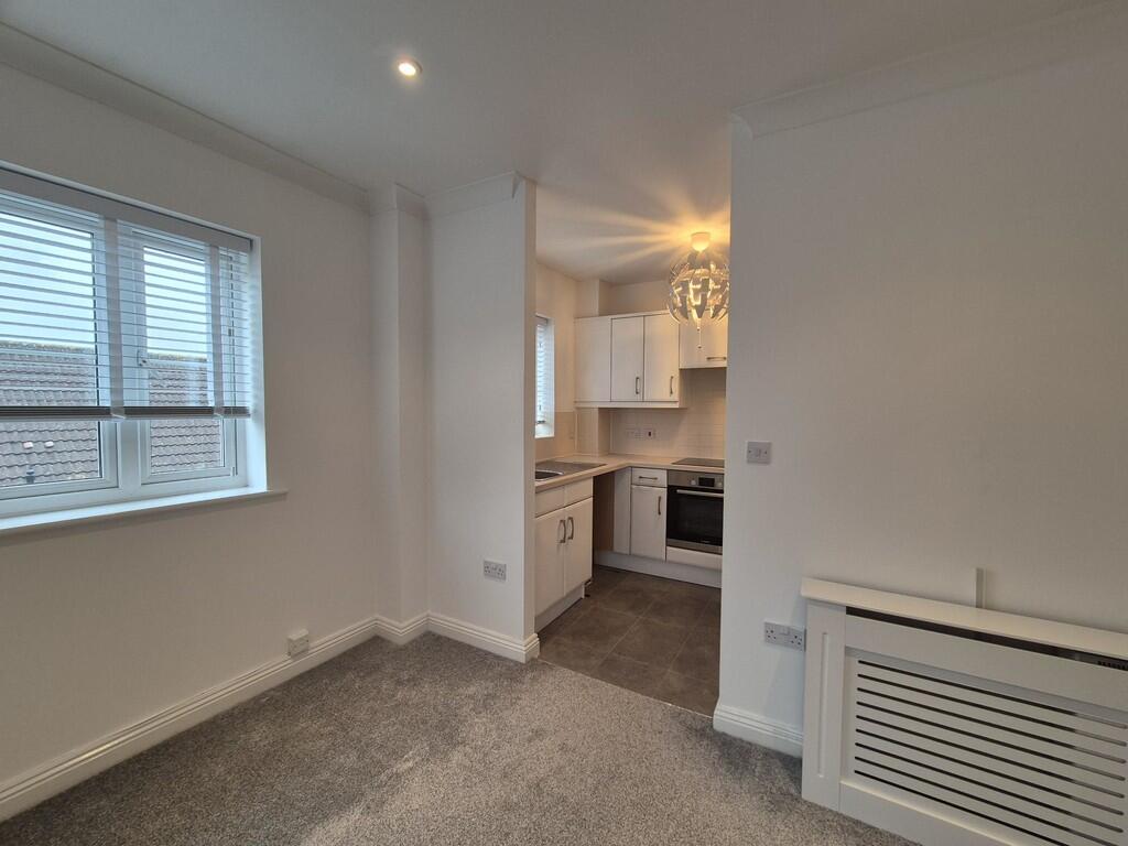 Additional image 9 of Shrewsbury Road, Yeovil