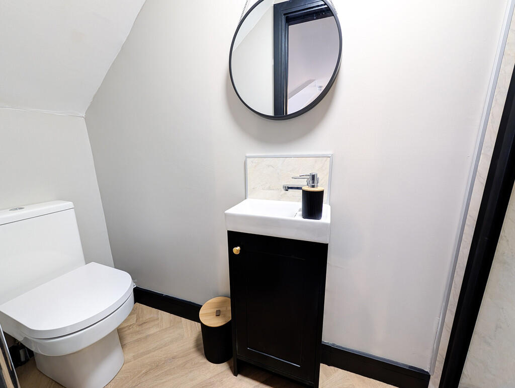 Additional image 8 of The Avenue, Yeovil