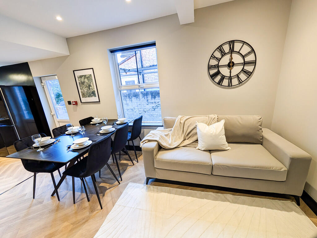 Additional image 13 of The Avenue, Yeovil