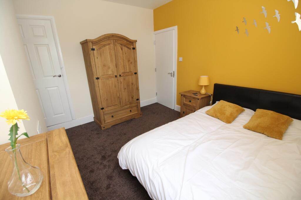 Main image of property: Victoria Road, Wednesfield, Wolverhampton, WV11