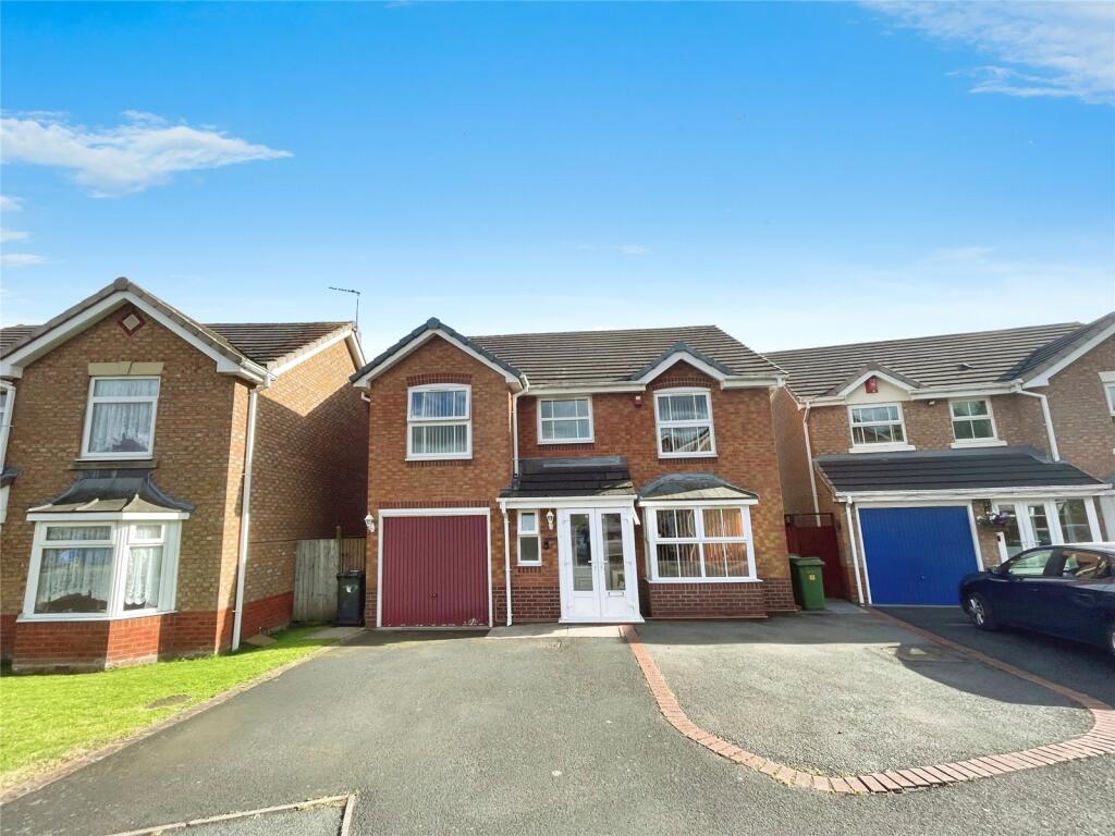 Main image of property: Foxglove Close, Wednesfield, Wolverhampton, West Midlands, WV11