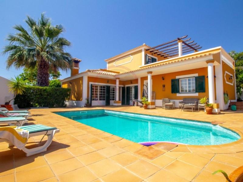 5 bedroom house for sale in Algarve, Olhão, Portugal