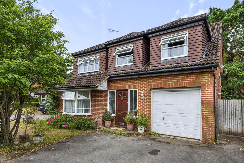 Main image of property: Walnut Close, Wokingham, RG41