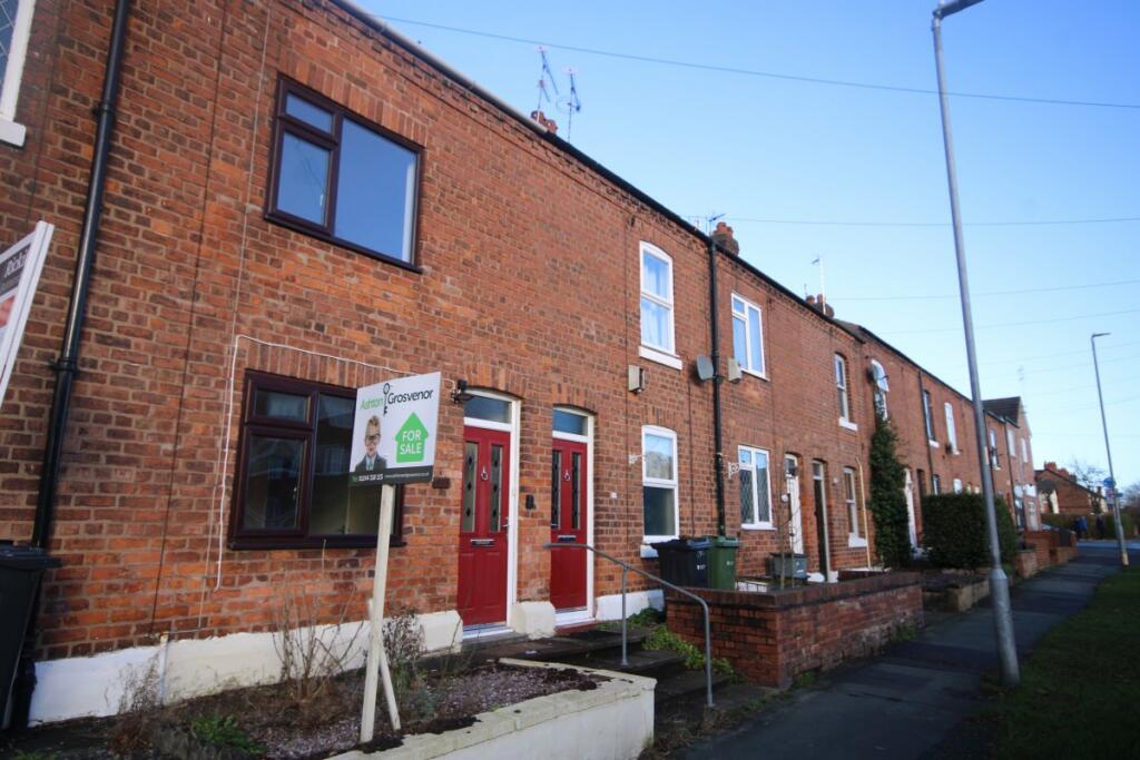 2 bedroom terraced house for sale in Hoole Lane, Chester, CH2