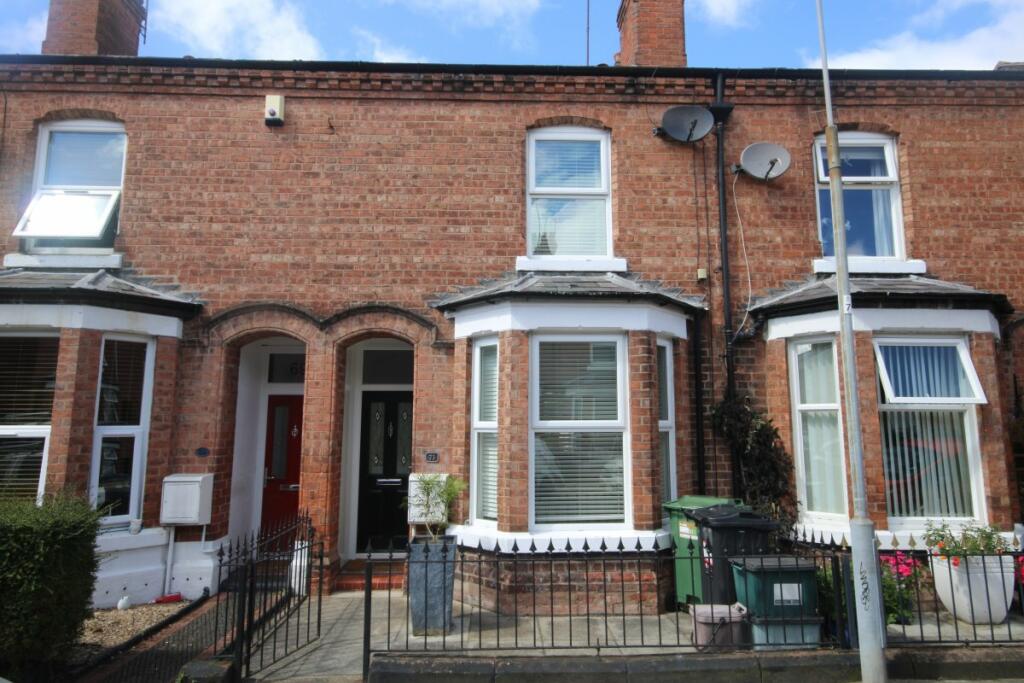 3 bedroom terraced house for sale in Gladstone Avenue, Chester, CH1