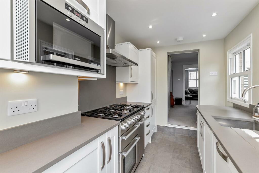 Additional property image - West View Road, St Albans